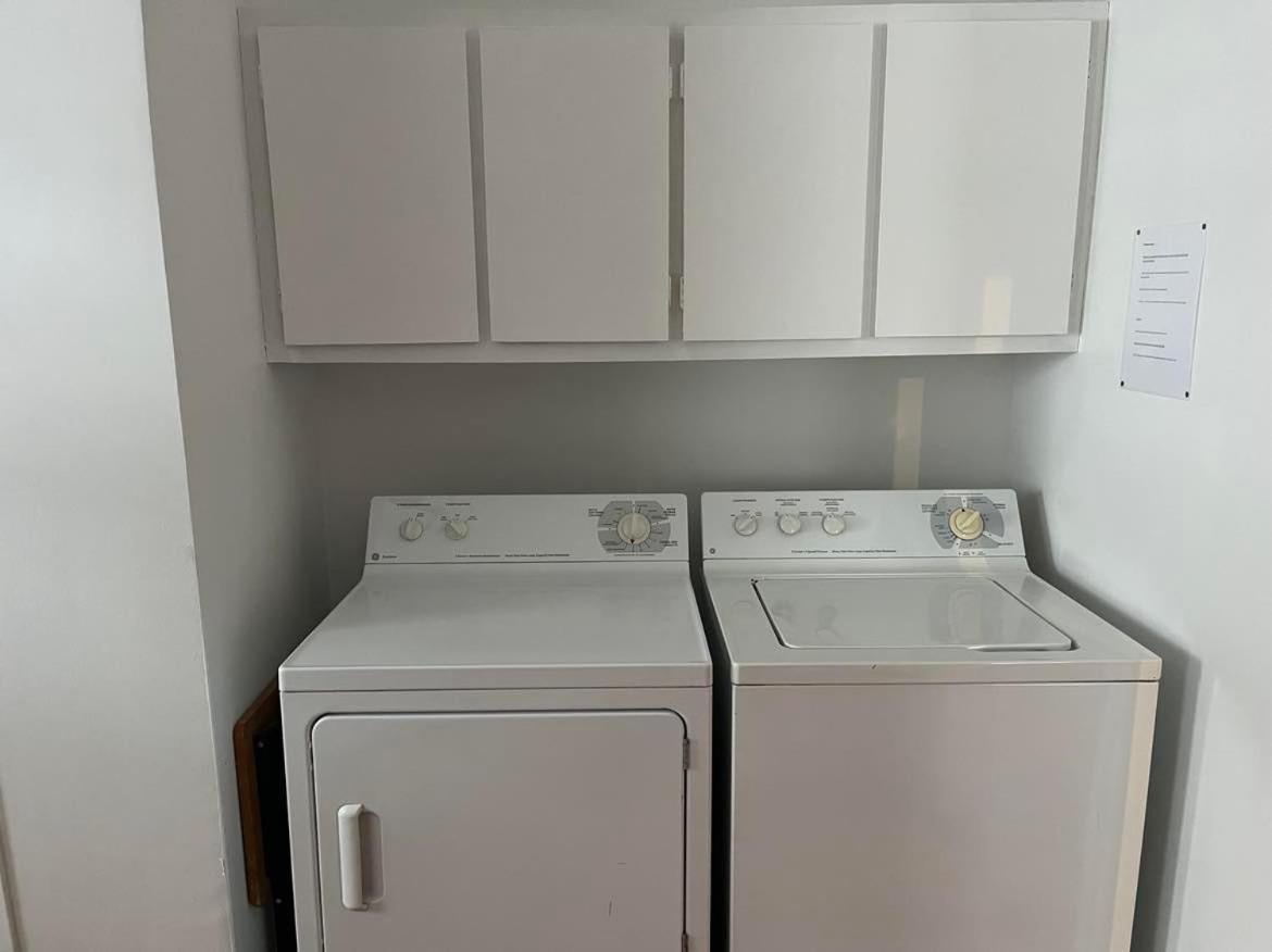 La Cabane Chez Jimmy Petit-Saguenay Bagian luar foto